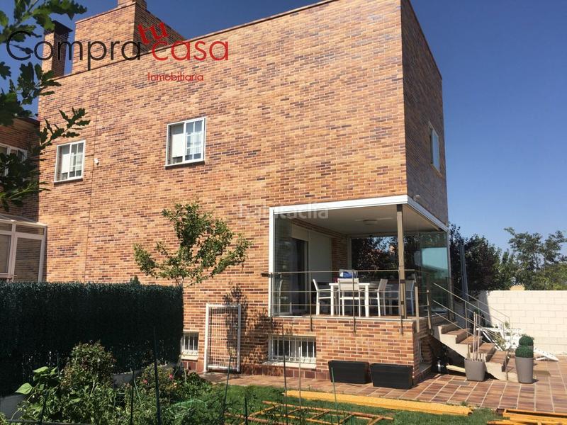 Foto a8b783d1-c4d1-47c0-9f71-794be7fba60a. Doppelhaus mit heizung parking in Encinillas