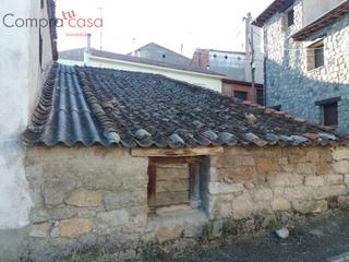 Masia  Calle fuente abajo. Venta..casa de pueblo en zarzuela del monte..segovia