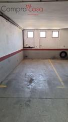 Parking voiture à Ezequiel González - Conde de Sepúlveda