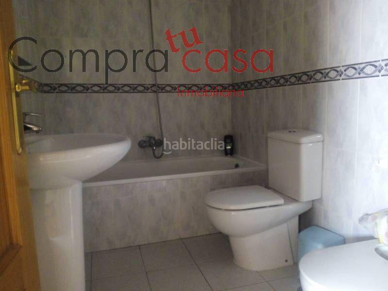 Foto 16f332de-678f-4bf4-8492-10739013cf9f. Lloguer dúplex amb calefacció a Centro Segovia