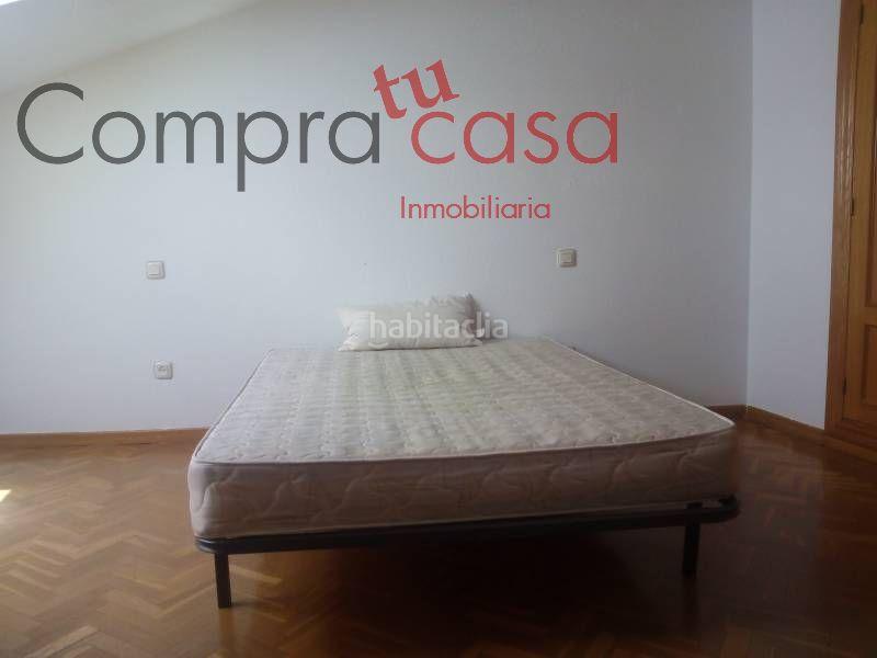 Foto 4069ed1c-bd6e-46d1-9138-171e73d636ff. Lloguer dúplex amb calefacció a Centro Segovia