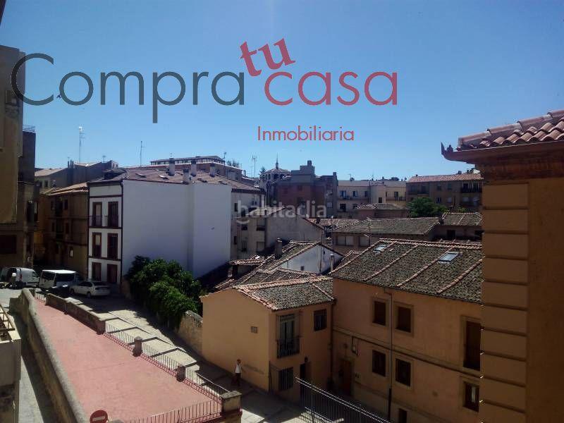 Foto 52bb3bc0-09bd-4d14-8d8b-10b71a68e0bb. Lloguer dúplex amb calefacció a Centro Segovia