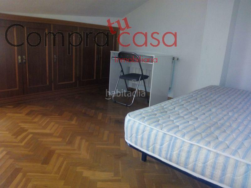 Foto bc17f849-81e4-4682-bf19-d8b6685cacbe. Lloguer dúplex amb calefacció a Centro Segovia