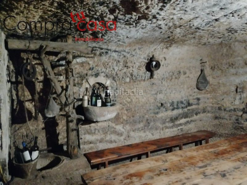 Foto c231c807-dd3e-4c26-b95e-a2c3e6571c01. Local comercial a Sepúlveda