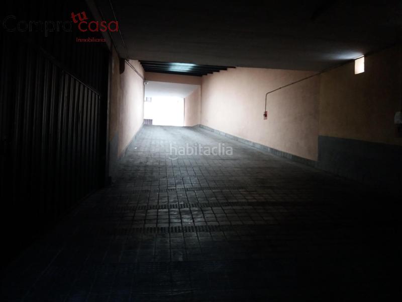 Foto d5ac7d80-f707-468f-b145-cd57889880d3. Alquiler parking coche alquiler..garaje..curtidores n3 en Segovia