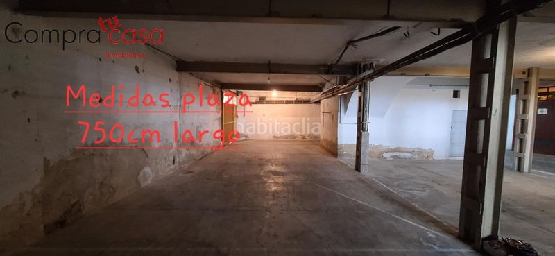 Foto ad5e4f9d-bd1e-48fe-8b18-1784668544c6. Aparcament cotxe a Plaza Mayor - San Agustín Segovia
