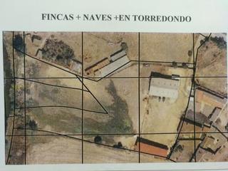 Mas à Área Rural. Finca con naves en torredondo