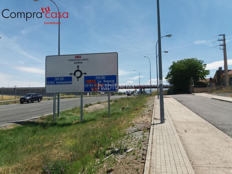 Foto 66dba1c2-a39f-4384-abd9-b067970c36c3. Area edificabile industriale in Lastrilla (La)