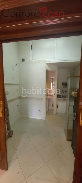 Foto 8c14003e-e39d-476f-967f-89ea1659957c. Lloguer local comercial a Centro Segovia