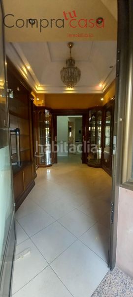 Foto f759309f-b182-49d1-ad93-8261a4f3c5d1. Lloguer local comercial a Centro Segovia