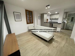 Rent Apartment in Calle de martínez campos 8. Alquiler..casco historico..entrada julio 2026