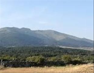 Maison jumelée à Área Rural. Venta..chalet pareado..segovia