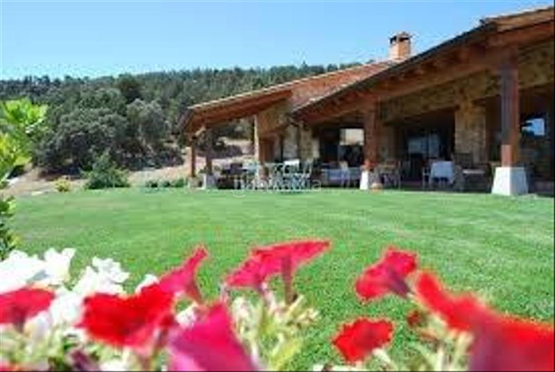 Foto 4797ec1a-6e18-4f3c-bb32-8e1cc4a202e9. Lloguer àtic amb calefacció a Escobar de Polendos