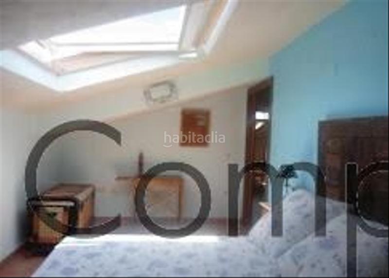 Foto 590377d4-b3a6-40e4-b19e-44ff3bb68b4e. Lloguer àtic amb calefacció a Escobar de Polendos