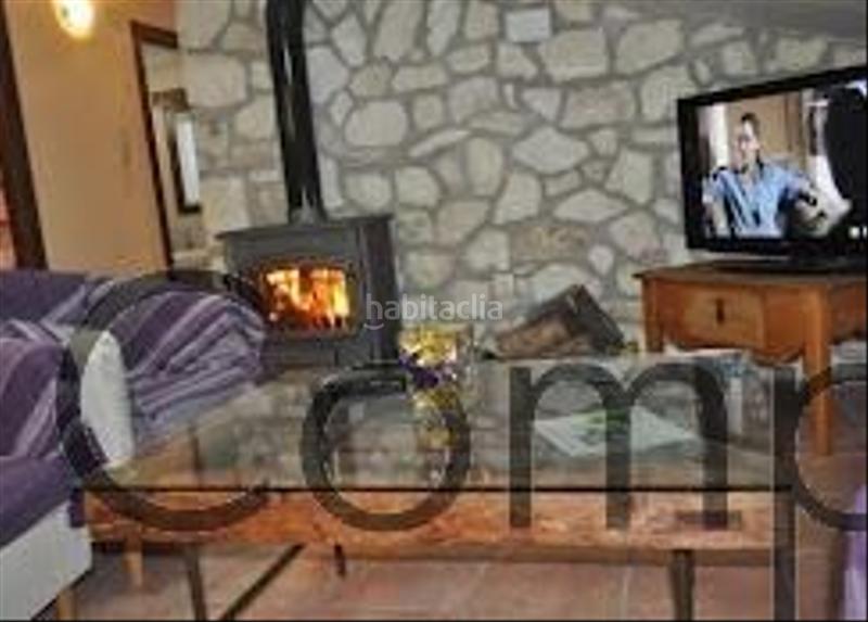 Foto 65c7dd5c-fade-429c-97f3-15bf220ff1bf. Lloguer àtic amb calefacció a Escobar de Polendos