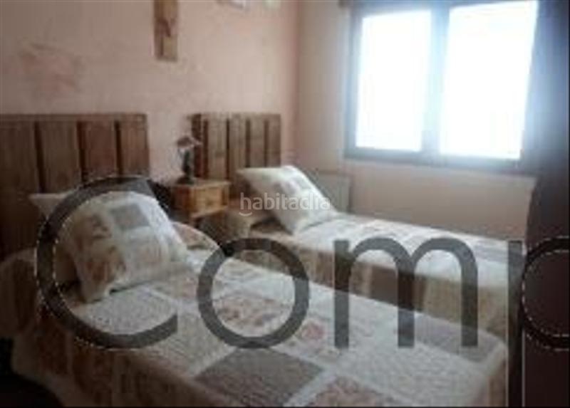 Foto 85fd98fa-d3d0-4a3e-8cb1-789f36ff0ea9. Lloguer àtic amb calefacció a Escobar de Polendos