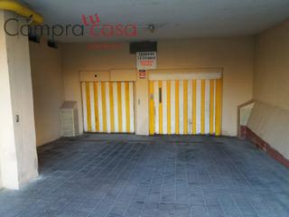 Lloguer Aparcament cotxe a Centro. Alquiler..plaza de garaje..avenida del acueducto.