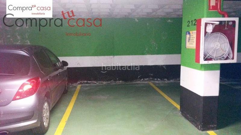 Foto d1974e0b-ae27-4e09-8b0f-af7f586e1fa3. Autoparkplatz in avenida acueducto 4 in Centro Segovia