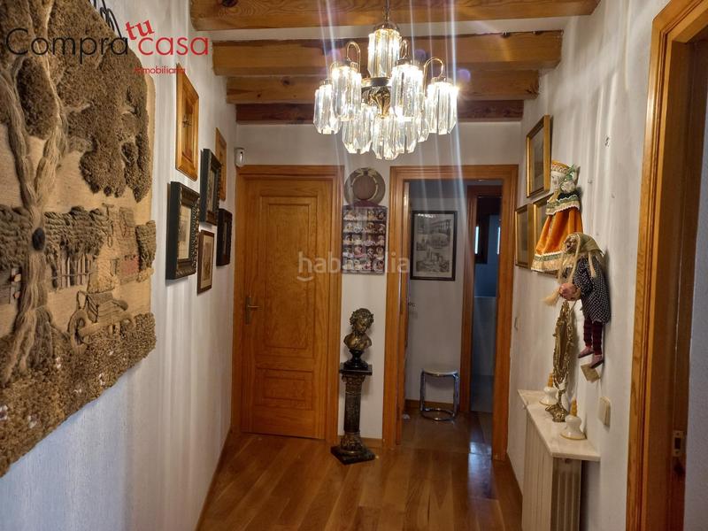 Foto 211a35d7-ffa8-4eca-835a-263e2173f9bd. Chalet with heating parking pool in Torrecaballeros