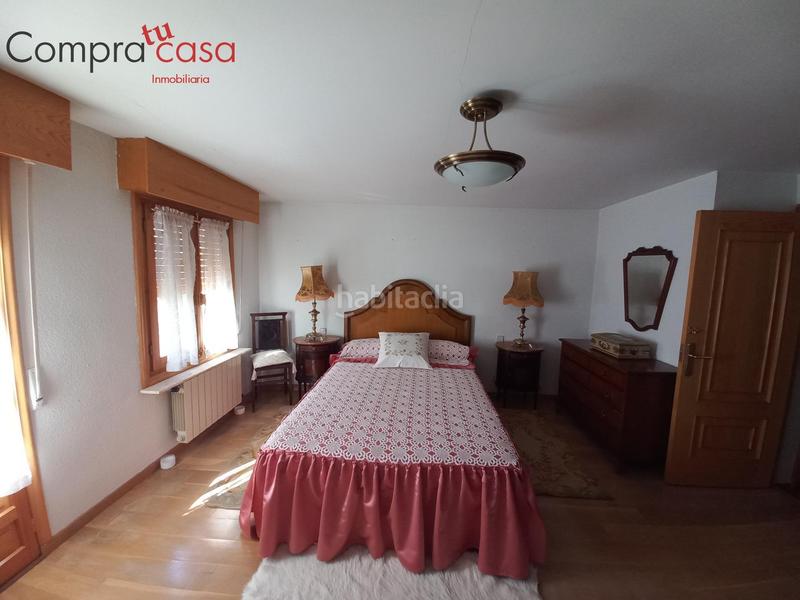 Foto 22767503-67fd-41af-93d3-5bc5fbb46b53. Chalet with heating parking pool in Torrecaballeros