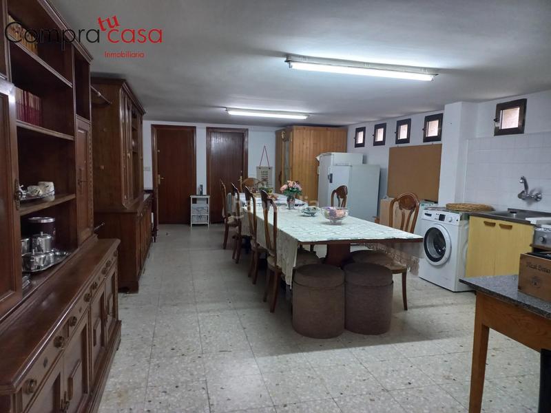 Foto 9c440385-cbf4-474f-b421-730ef1b91855. Chalet with heating parking pool in Torrecaballeros