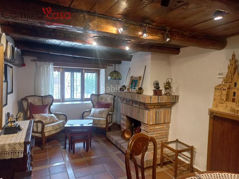 Foto d917fa9a-b071-4be8-9461-9ecfdf6f70e8. Chalet with heating parking pool in Torrecaballeros