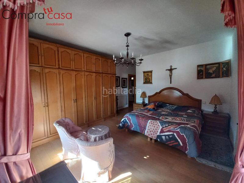 Foto f47ad37b-489a-479b-b96f-32951365b6da. Chalet with heating parking pool in Torrecaballeros