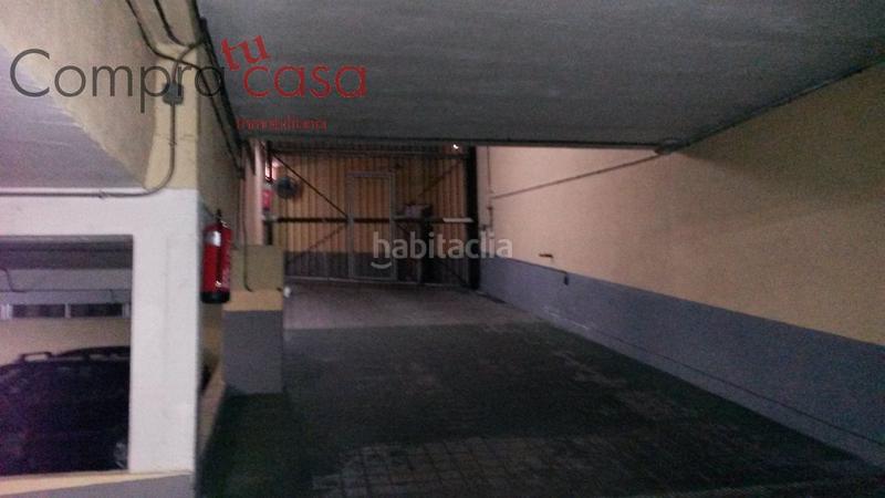 Foto 3a6f601b-dd9d-413a-8290-0d942370f176. Miete autoparkplatz in Centro Segovia