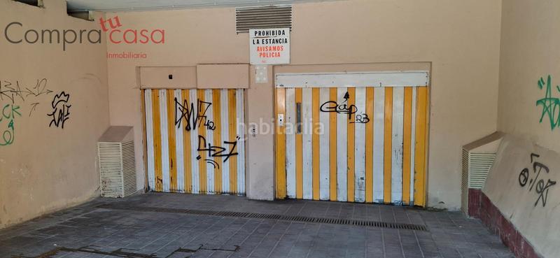 Foto c6379932-57f7-4e97-9cc7-77698bd617e4. Alquiler parking coche alquiler garaje avenida del acueducto 30..plaza 5 en Segovia