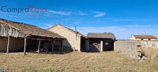Terreny residencial a Navas de Oro. Venta..naves con campa en navas de oro..segovia
