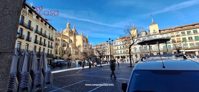 Foto 9ce95d7c-80d7-4856-b020-0f9bfed00fb5. Lloguer pis amb calefacció a Plaza Mayor - San Agustín Segovia