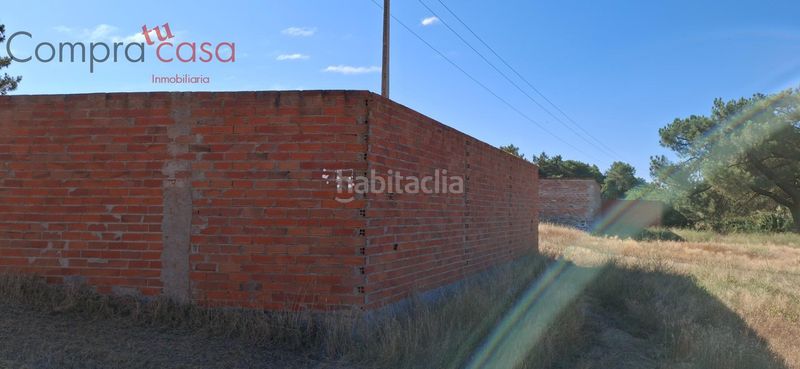 Foto 80e0f1de-e246-4f5f-ba12-50d8bc8be727. Terreny residencial a Navas de Oro