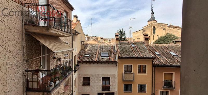 Foto cc67fa7f-ff1d-4938-90f3-2cc7c88bf1e0. Alquiler piso alquiler..ezequiel gonzalez..calefaccion incluida. en Segovia