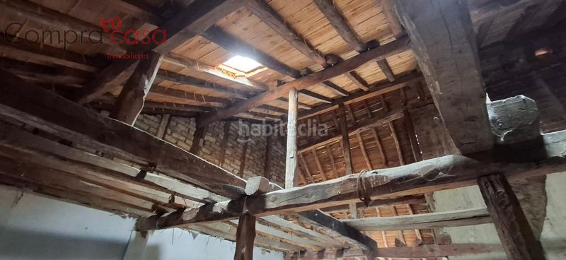 Foto 13d82f12-3382-4460-9ce1-78b29e399a90. Masia a Navas de Oro