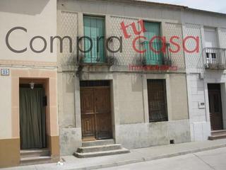 Bauernhof in Navas de Oro. Venta casa con patio en navas de oro..segovia