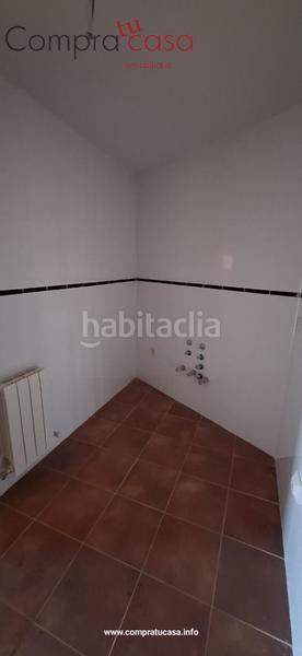 Foto b9810a94-14ad-4a72-ae94-1c46b54d5934. Piccolo appartamento con riscaldamento parcheggio piscina in Segovia