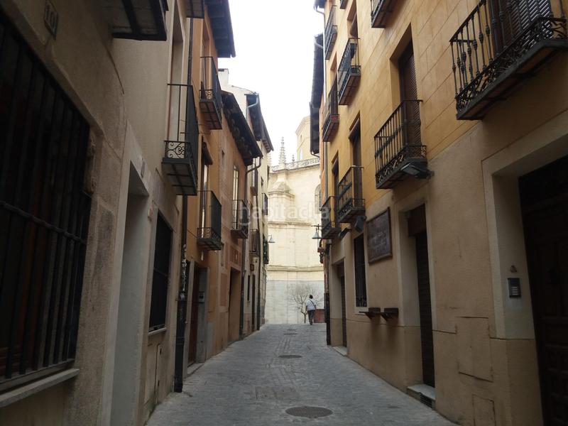 Foto e4106b21-c254-4583-bd60-0a2ce30e682e. Alquiler estudio alquilerestudiocalle donantes. en Segovia