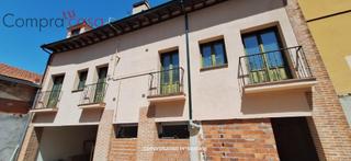 Duplex à Centro. Venta..piso duplex con garaje..reformar