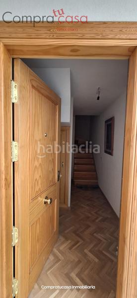 Foto 5a7ca6ed-42fc-4058-a89b-1b1384279943. Dúplex amb calefacció aparcament a Centro Segovia