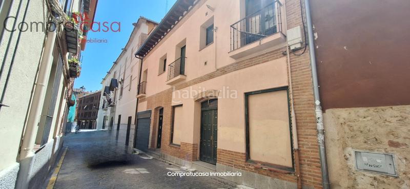 Foto 6588d48e-41b8-4e3a-856d-7c1107d10160. Dúplex amb calefacció aparcament a Centro Segovia