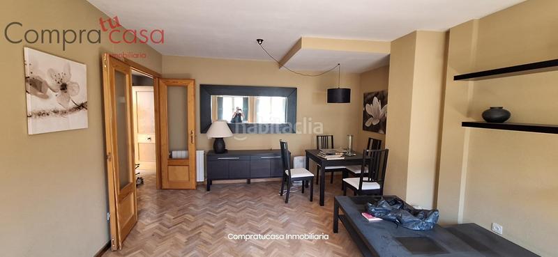 Foto 70fccf64-712c-45ce-9d01-68da4f41774c. Dúplex amb calefacció aparcament a Centro Segovia