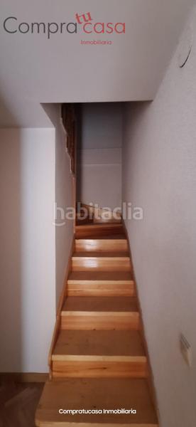 Foto c654c53b-fc38-46f0-bf27-c241978c3b2e. Dúplex amb calefacció aparcament a Centro Segovia