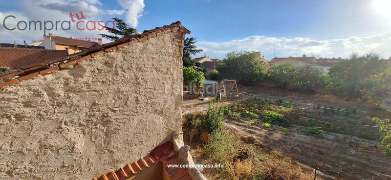 Foto 7d66b796-ceac-4978-912b-f0e546b01b26. Towny house with heating parking in Valverde del Majano