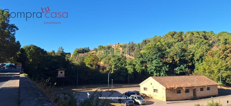 Foto 1b46473b-b9fa-428e-be1e-daaf90ad8382. Piso en calle del puente sancti-spiritu 1 venta en exclusivagarajetrasteroreformado. en Segovia