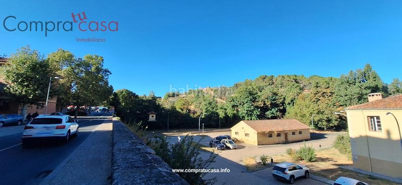 Foto 4a8c2b1c-319c-456a-9c41-1dfd00dec507. Appartement dans calle del puente sancti-spiritu 1 dans Segovia