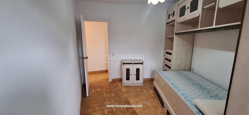 Foto de6a2752-f49c-43c2-9e0f-c6e9b4db36ec. Alquiler piso alquiler..piso..amueblado..ascensor..calle del clavel. en Segovia