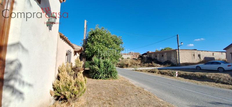 Foto a10cd3ef-dba9-4981-a203-dd8d5f62af59. Masia amb calefacció aparcament piscina a Añe