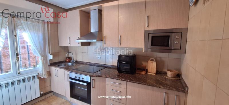 Foto c6d744b5-df32-4e2e-a43f-116bdfb9bb9e. Masia amb calefacció aparcament piscina a Añe