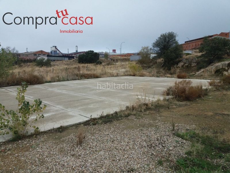 Foto 4f995d9f-9f41-4fd5-8e54-a7e1652257d6. Solar industrial a calle apiladores 11 a El Cerro - Ctra. De San Rafael Segovia