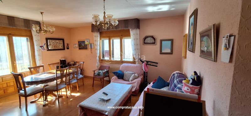 Foto 7886a737-d013-45e2-a5ab-1ddb0f3d90d2. Casa amb calefacció aparcament a San Lorenzo - San Marcos Segovia